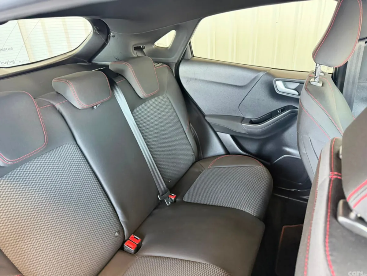 Ford Puma MPV, Diesel, 2021, Blue