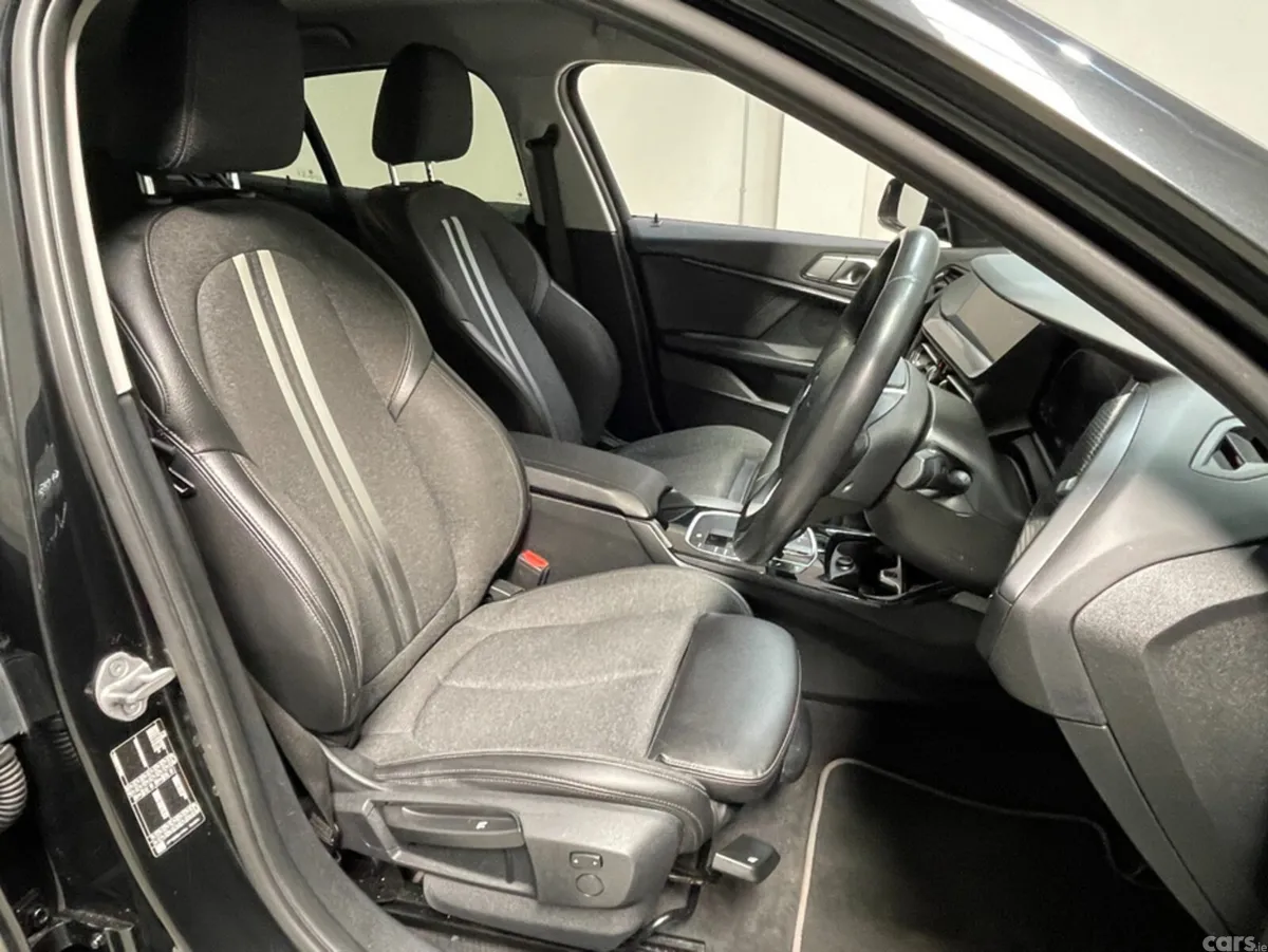 BMW 1-Series Hatchback, Diesel, 2022, Black