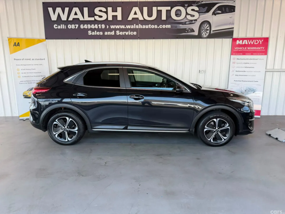Kia XCeed Hatchback, Petrol Plug-in Hybrid, 2020, Black