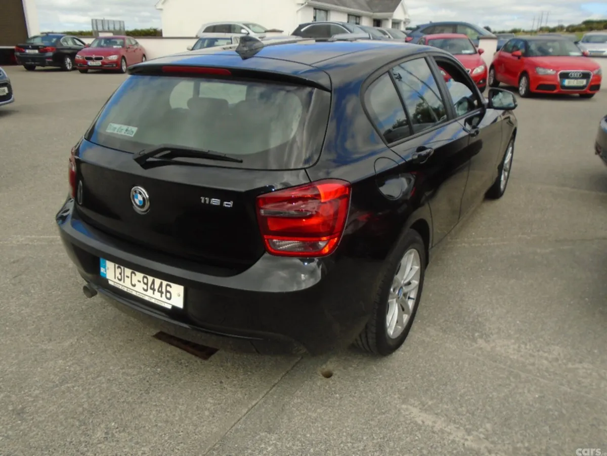 BMW 1-Series Hatchback, Diesel, 2013, Black