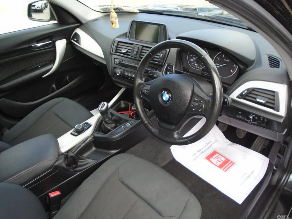 BMW 1-Series Hatchback, Diesel, 2013, Black