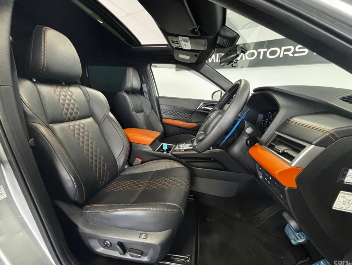 Mitsubishi Outlander SUV, Petrol Plug-in Hybrid, 2022, Silver