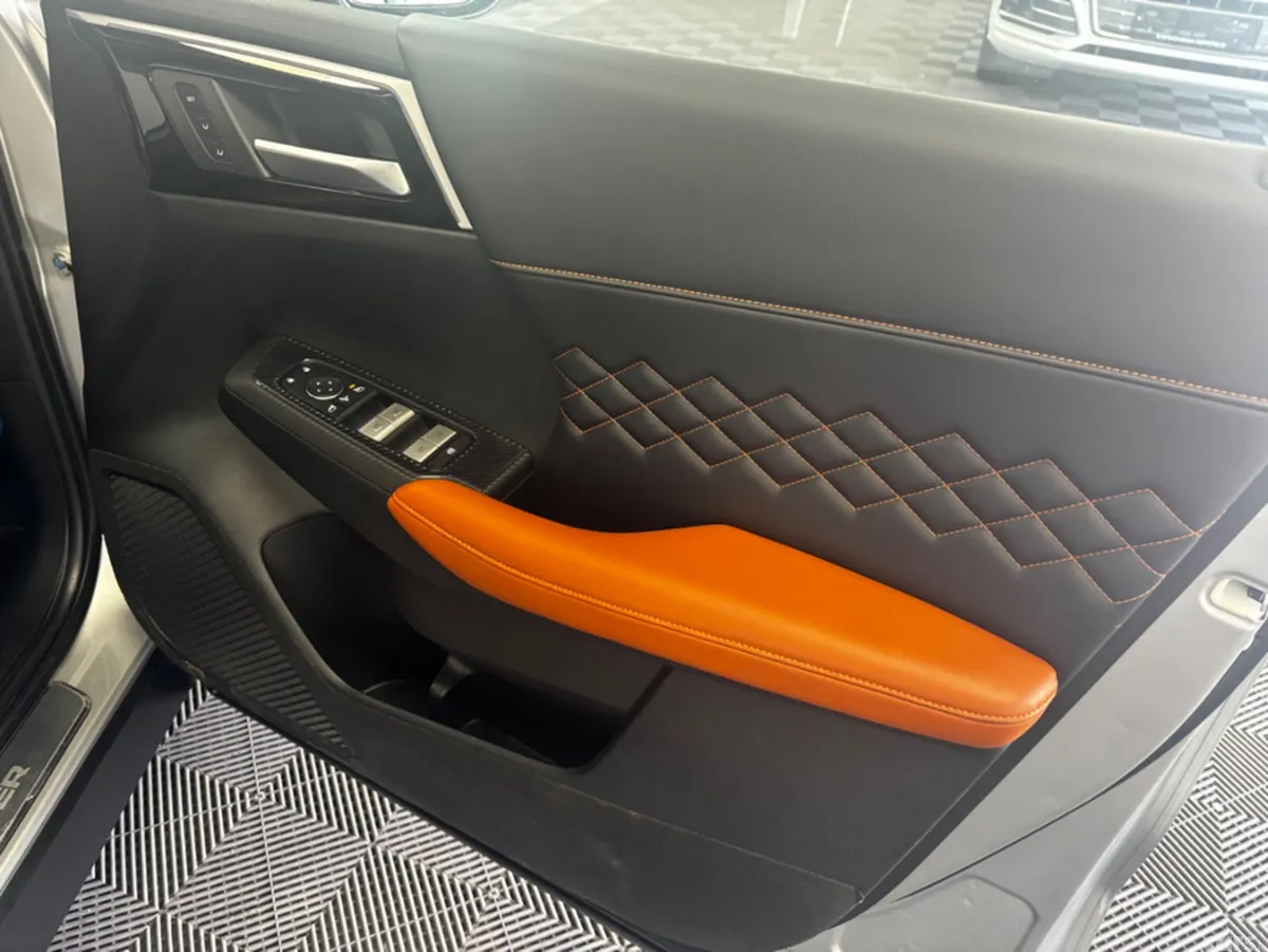 Mitsubishi Outlander SUV, Petrol Plug-in Hybrid, 2022, Silver