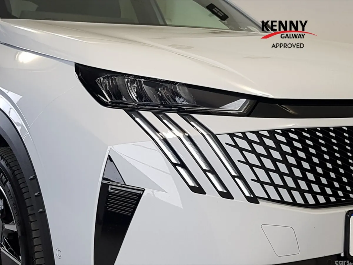 Peugeot 3008 MPV, Petrol Hybrid, 2026, White