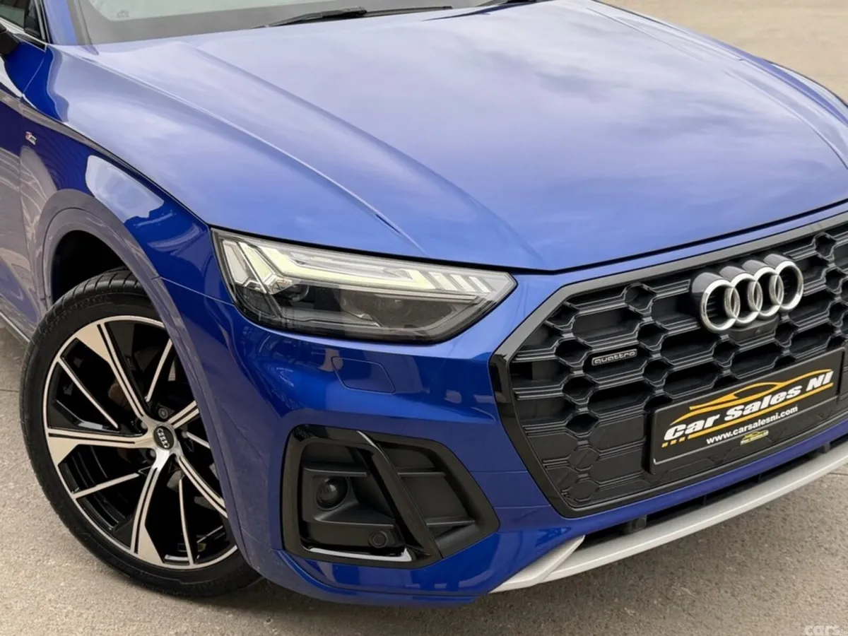 Audi Q5 SUV, Diesel Hybrid, 2022, Blue