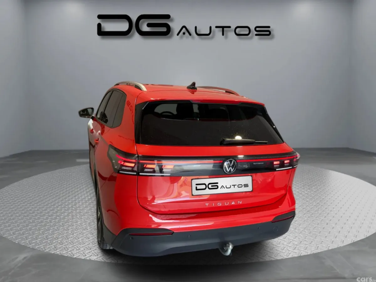 Volkswagen Tiguan SUV, Diesel, 2024, Red