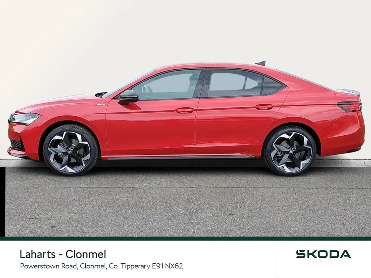 Skoda Superb Saloon, Diesel, 2026, Red