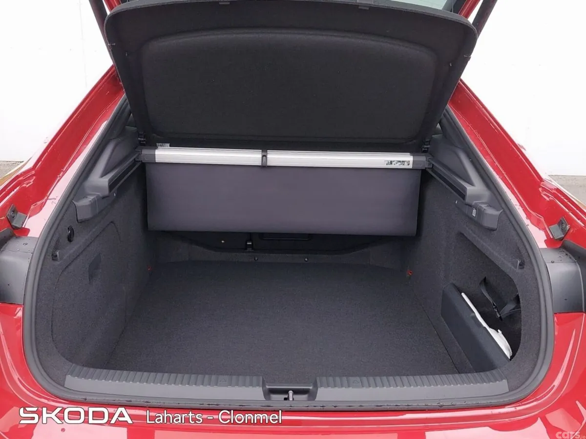 Skoda Superb Saloon, Diesel, 2026, Red