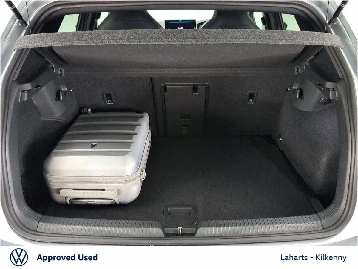 Volkswagen Golf Hatchback, Diesel, 2026, Silver