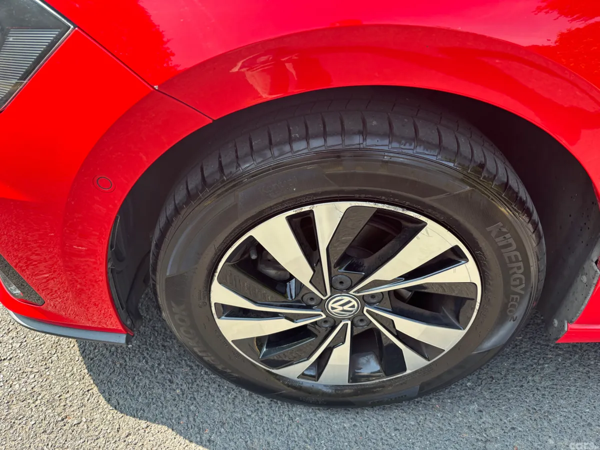 Volkswagen Polo Hatchback, Petrol, 2018, Red