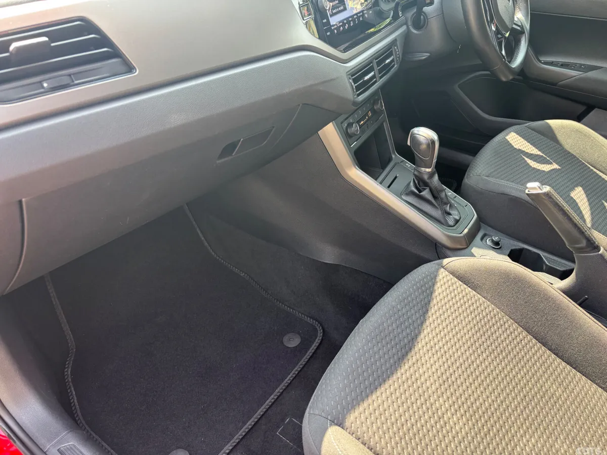 Volkswagen Polo Hatchback, Petrol, 2018, Red