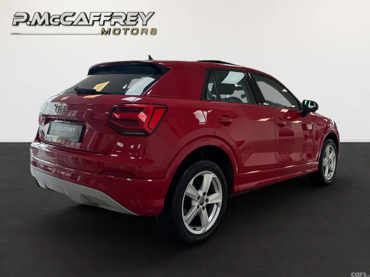 Audi Q2 SUV, Petrol, 2020, Red