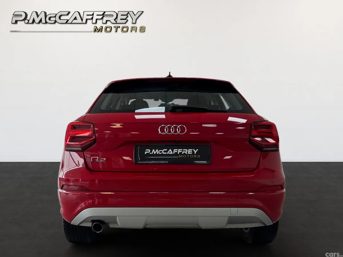 Audi Q2 SUV, Petrol, 2020, Red