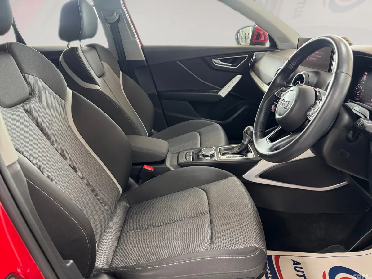 Audi Q2 SUV, Petrol, 2020, Red