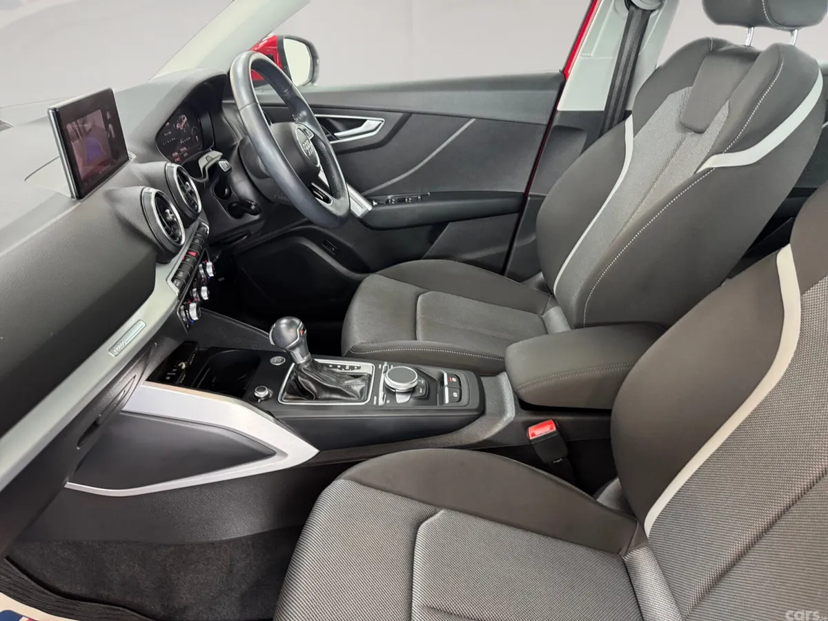 Audi Q2 SUV, Petrol, 2020, Red