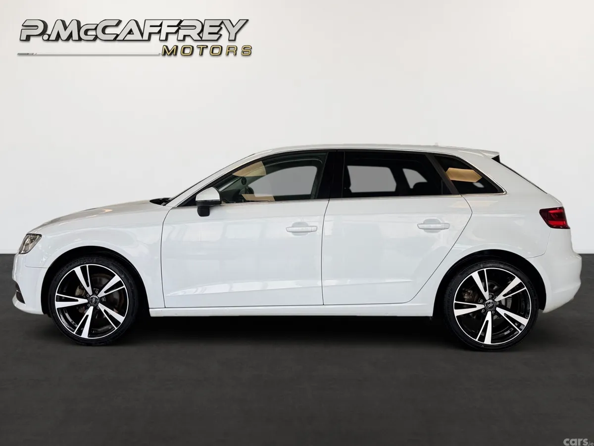 Audi A3 Hatchback, Petrol, 2015, White