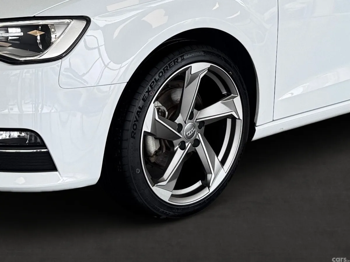 Audi A3 Hatchback, Petrol, 2015, White