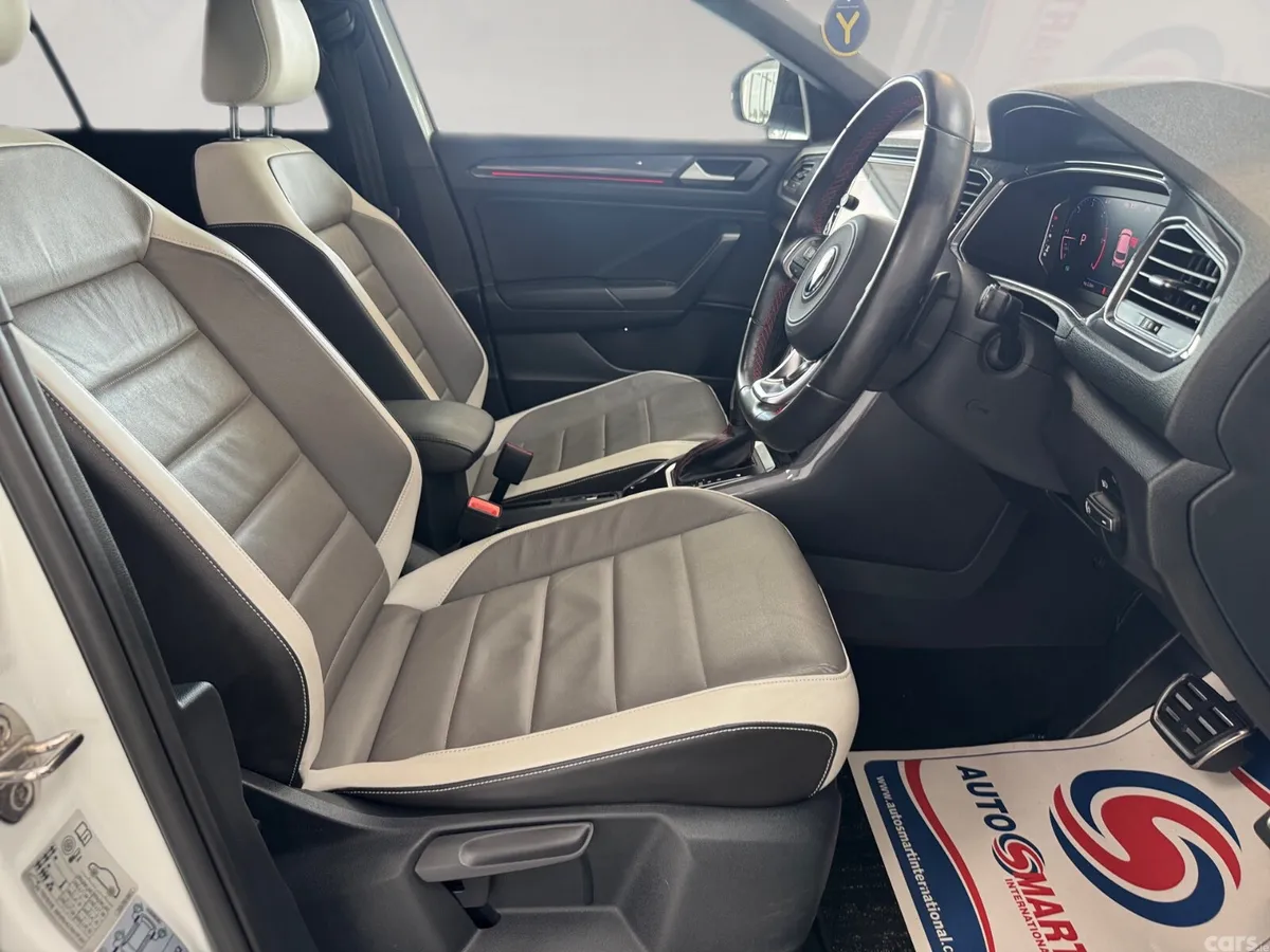 Volkswagen T-Roc SUV, Diesel, 2021, White