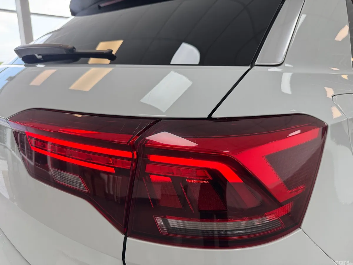 Volkswagen T-Roc SUV, Diesel, 2021, White