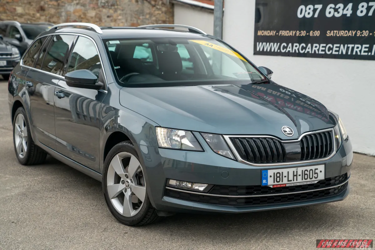 Skoda Octavia Estate, Petrol, 2018, Grey