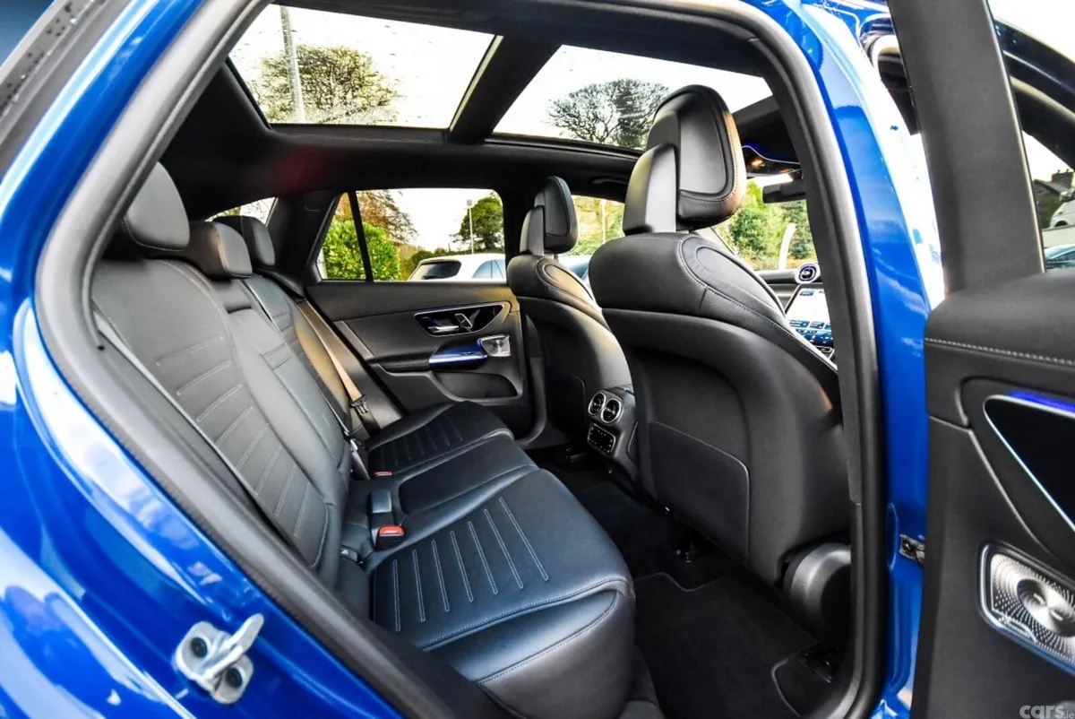 Mercedes-Benz GLC SUV, Diesel, 2023, Blue