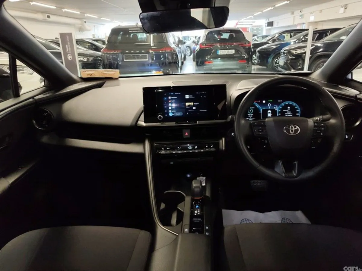 Toyota C-HR SUV, Petrol Hybrid, 2024, Grey