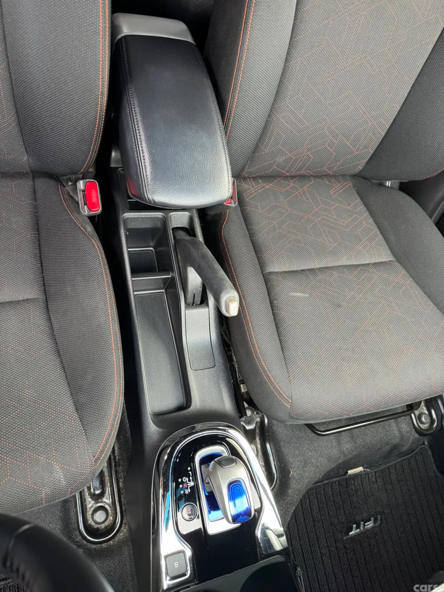 Honda Fit Hatchback, Petrol Hybrid, 2014, Blue