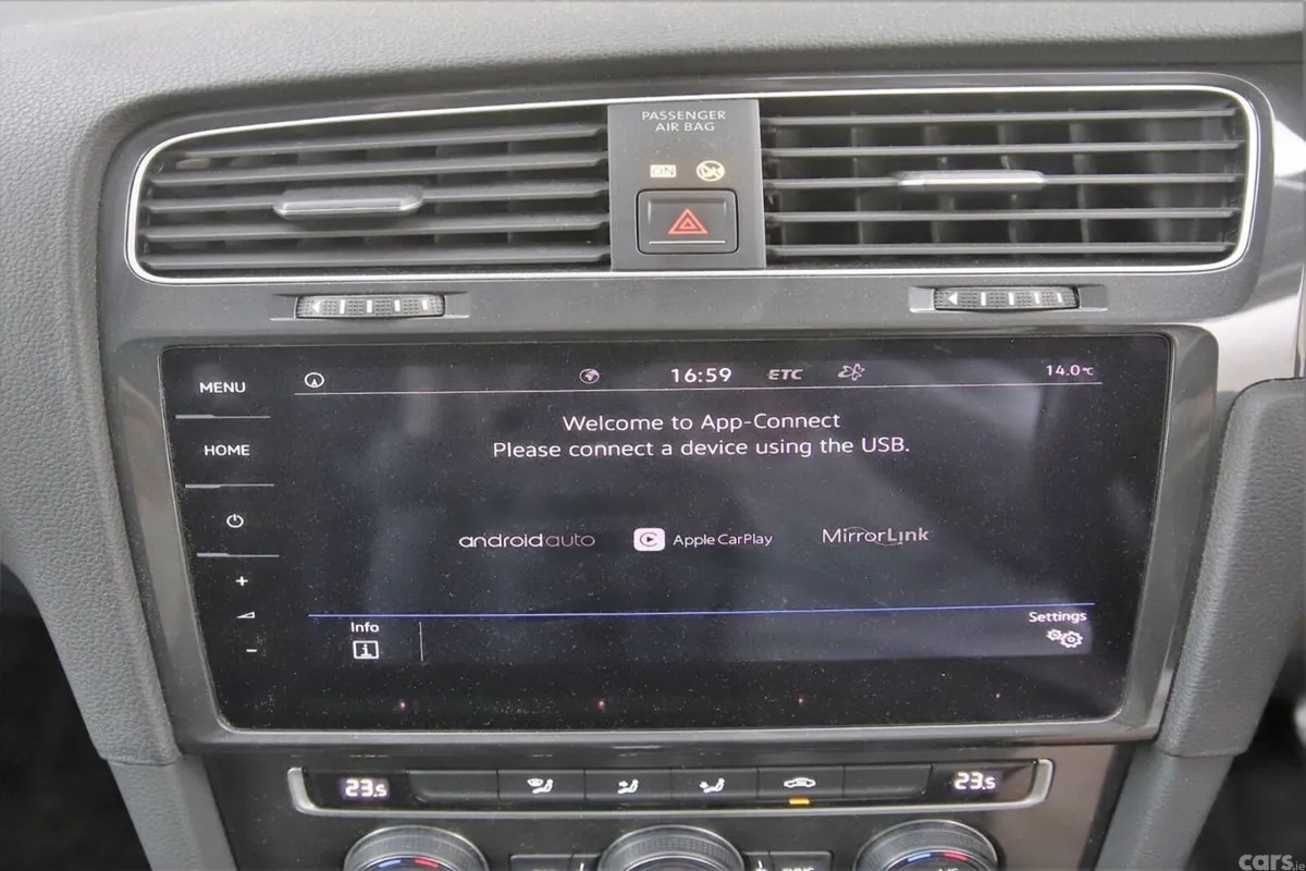 Volkswagen Golf Hatchback, Petrol, 2019, Blue