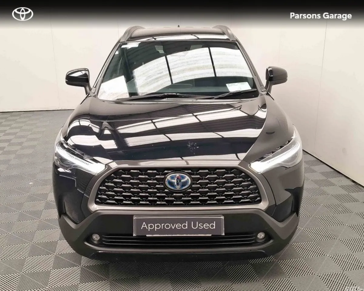 Toyota Corolla Cross Hatchback, Petrol Hybrid, 2023, Black
