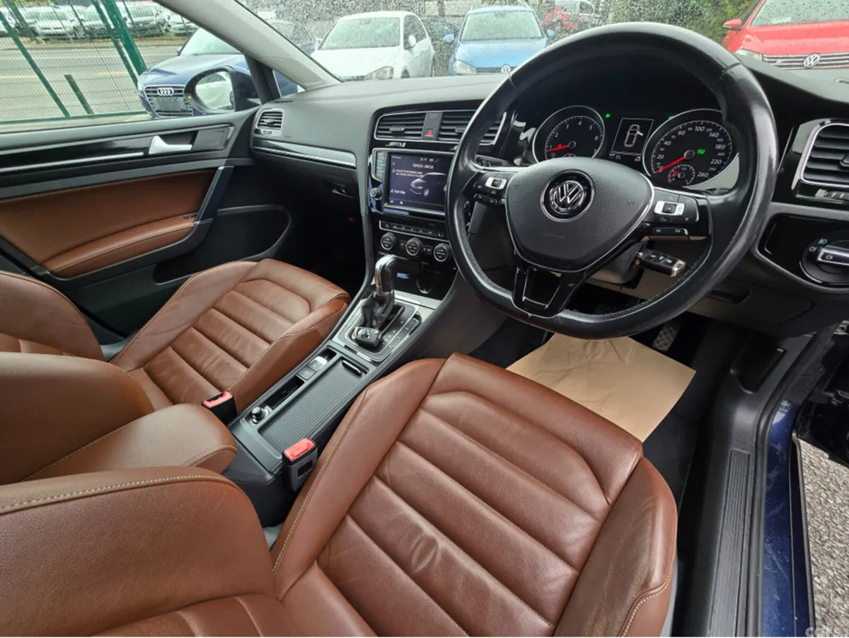 Volkswagen Golf Hatchback, Petrol, 2014, Blue