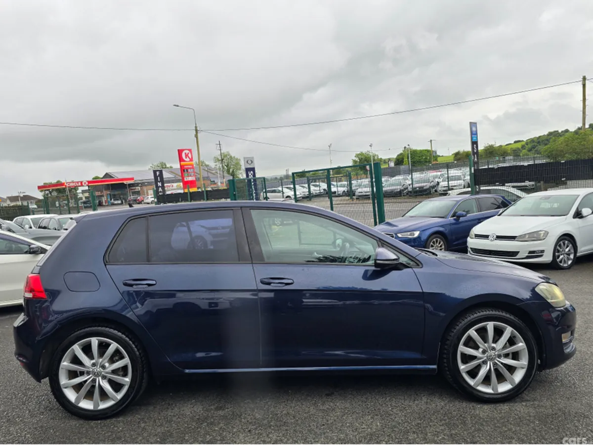 Volkswagen Golf Hatchback, Petrol, 2014, Blue