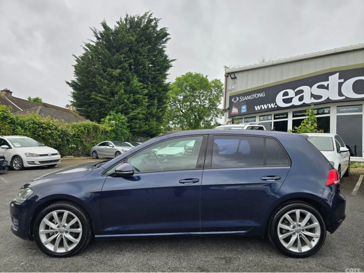 Volkswagen Golf Hatchback, Petrol, 2014, Blue