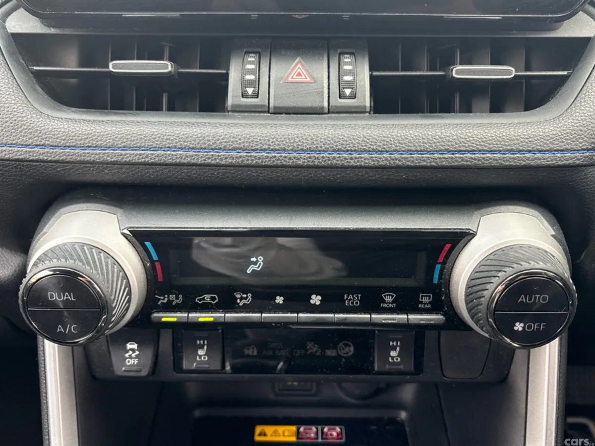 Toyota RAV4 SUV, Petrol Hybrid, 2024, Blue