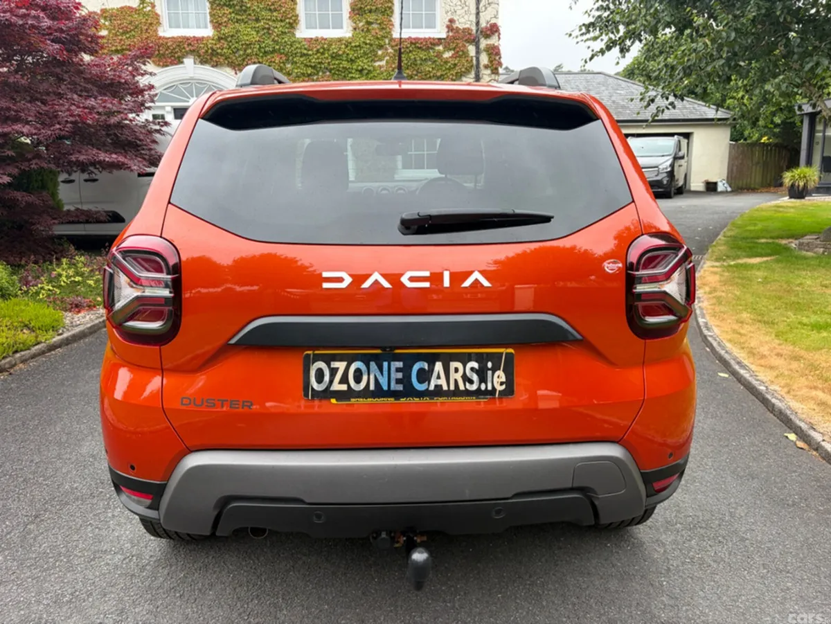Dacia Duster Hatchback, Gas, 2023, Orange