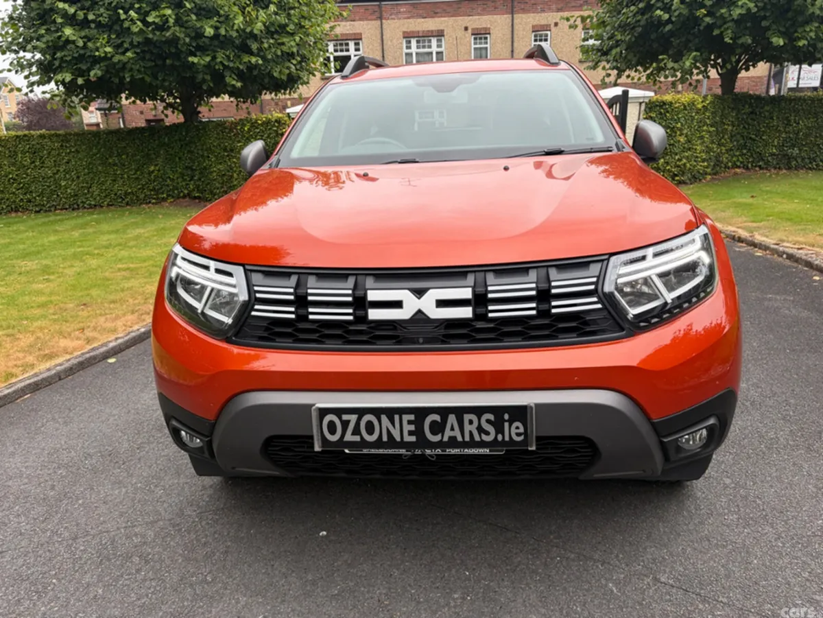 Dacia Duster Hatchback, Gas, 2023, Orange