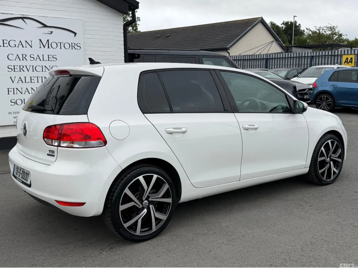 Volkswagen Golf Hatchback, Petrol, 2013, White