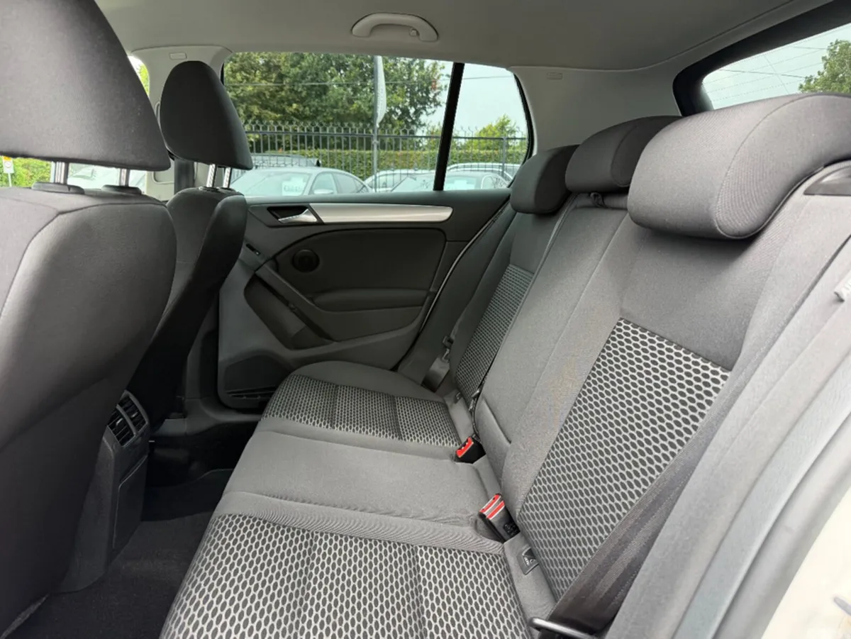 Volkswagen Golf Hatchback, Petrol, 2013, White