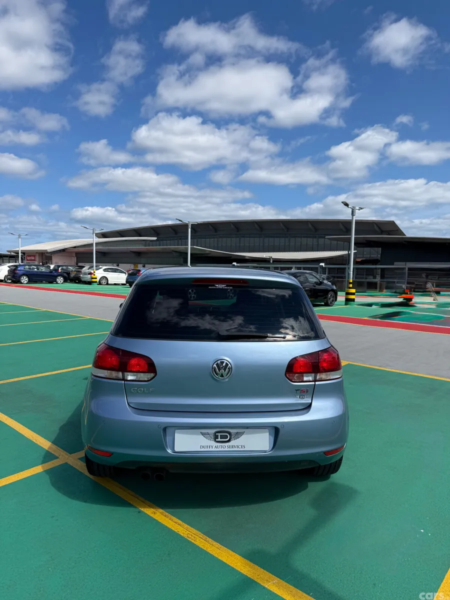 Volkswagen Golf Hatchback, Petrol, 2011, Silver