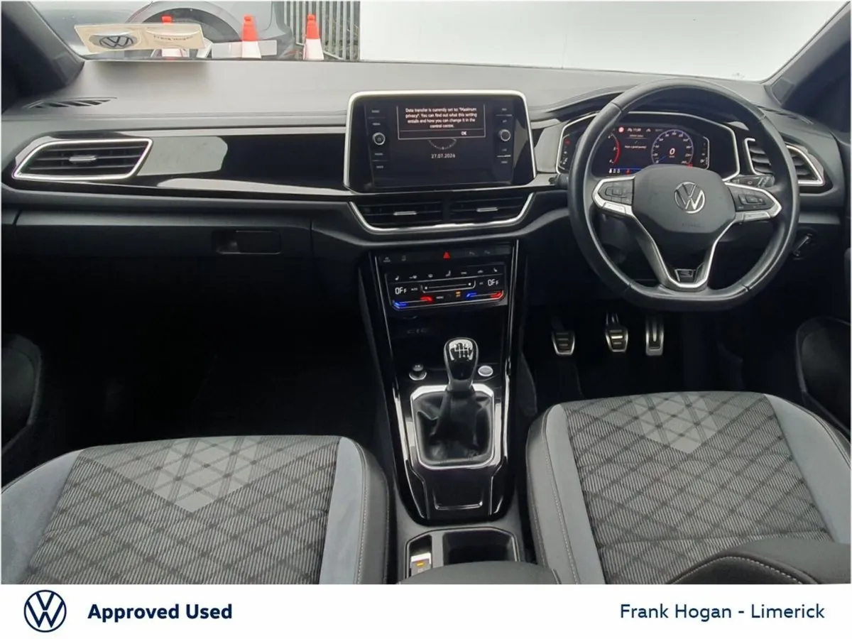 Volkswagen T-Roc SUV, Diesel, 2024, Black