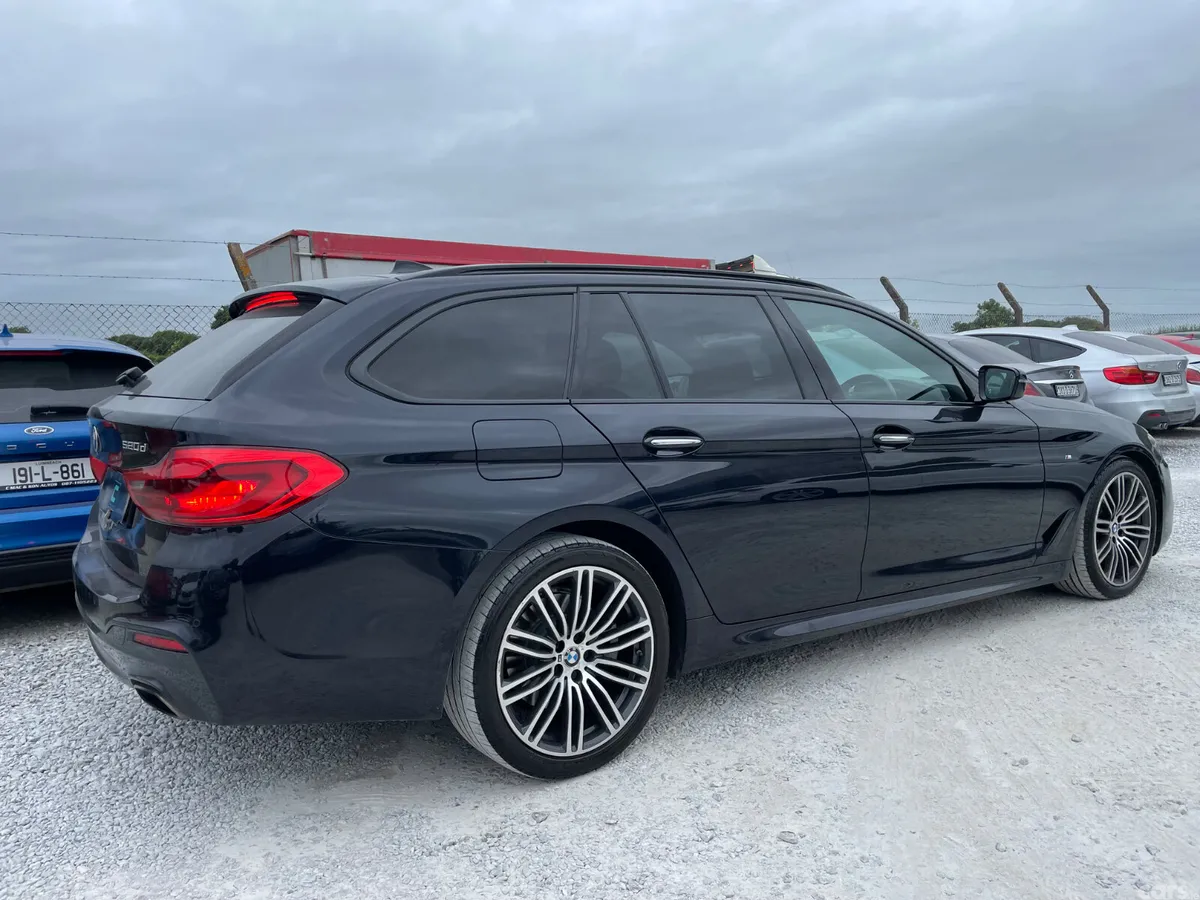 BMW 5-Series Estate, Diesel, 2018, Black