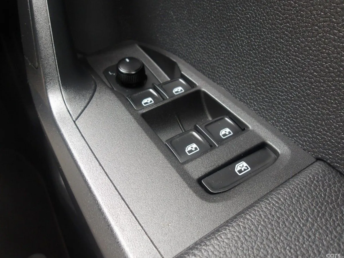 SEAT Arona SUV, Diesel, 2019, Blue