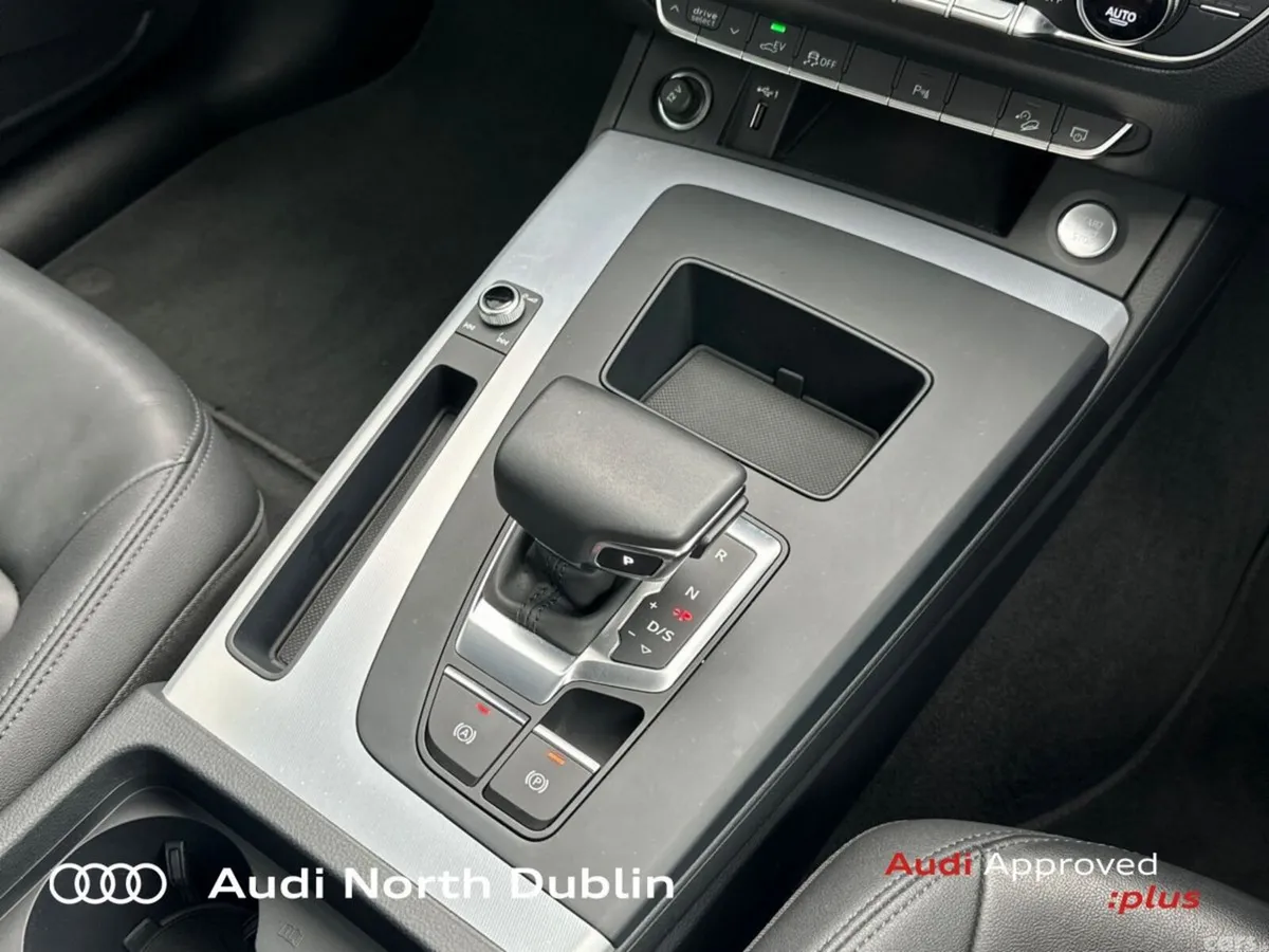 Audi Q5 SUV, Petrol Plug-in Hybrid, 2023, Blue