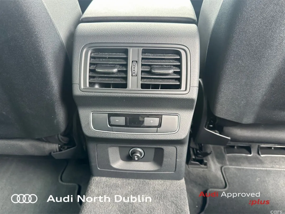 Audi Q5 SUV, Petrol Plug-in Hybrid, 2023, Blue