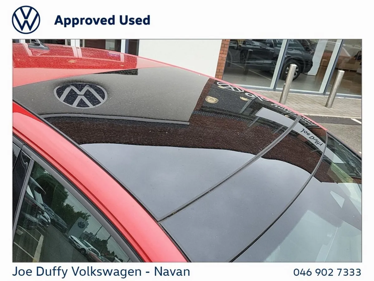 Volkswagen Golf Estate, Petrol, 2023, Red