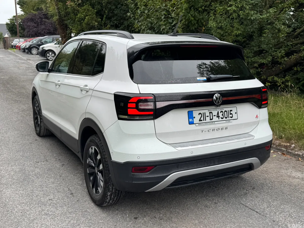 Volkswagen T-Cross Hatchback, Petrol, 2021, White