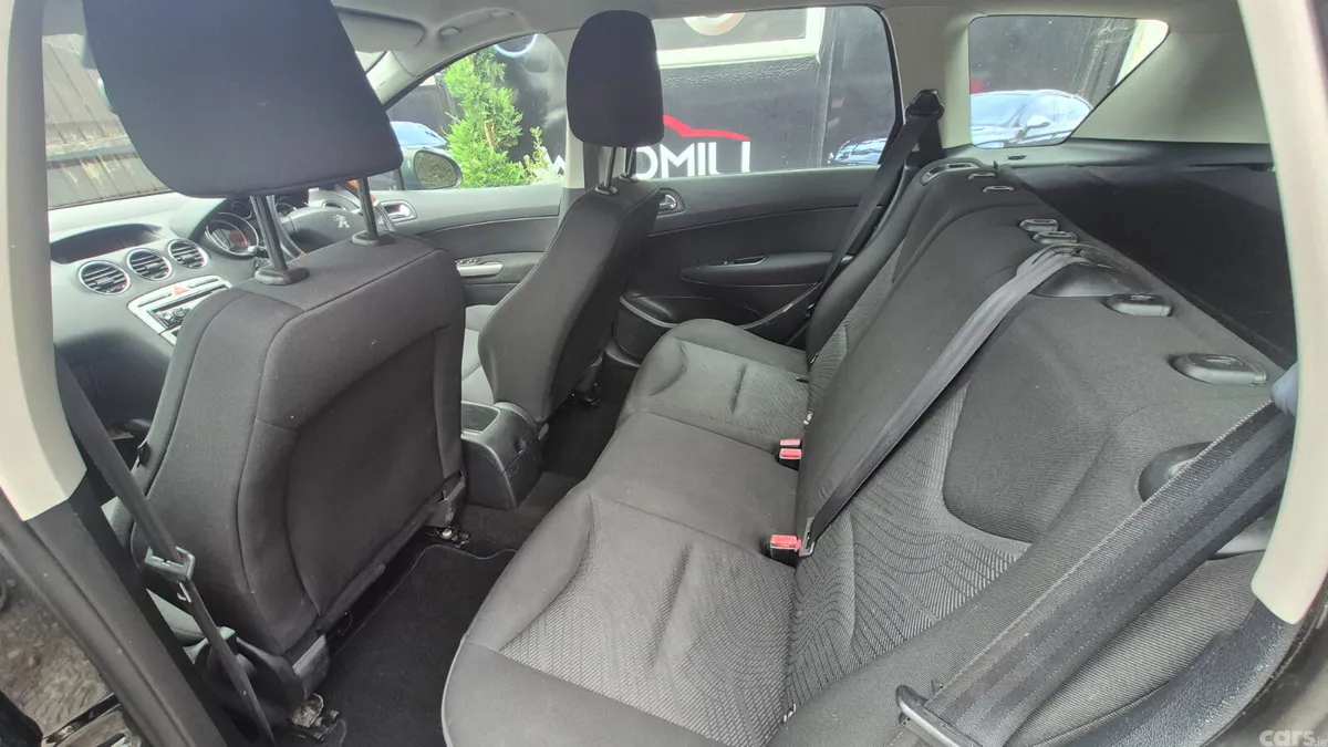 Peugeot 308 Estate, Diesel, 2012, Black
