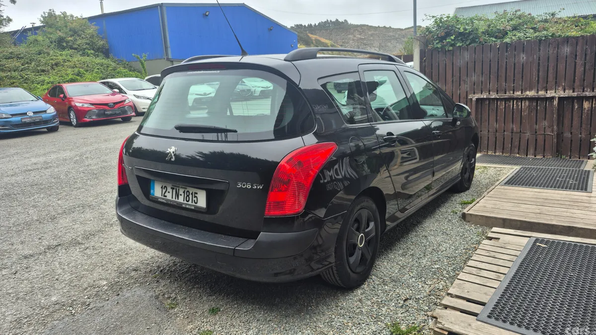 Peugeot 308 Estate, Diesel, 2012, Black