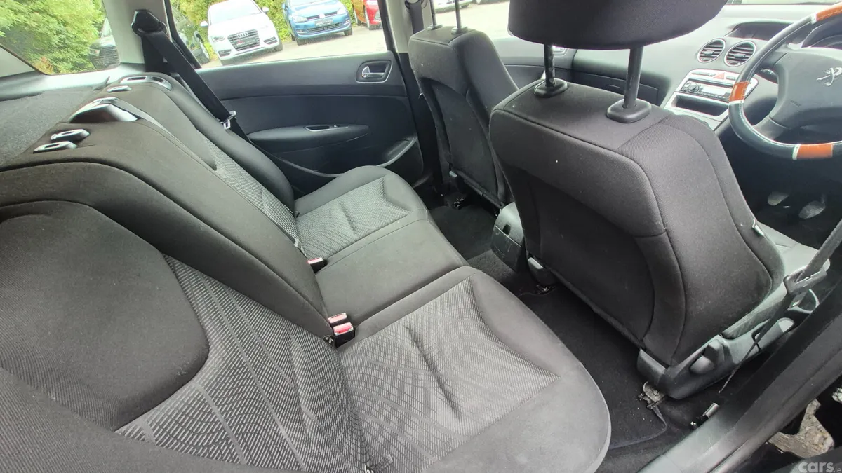Peugeot 308 Estate, Diesel, 2012, Black