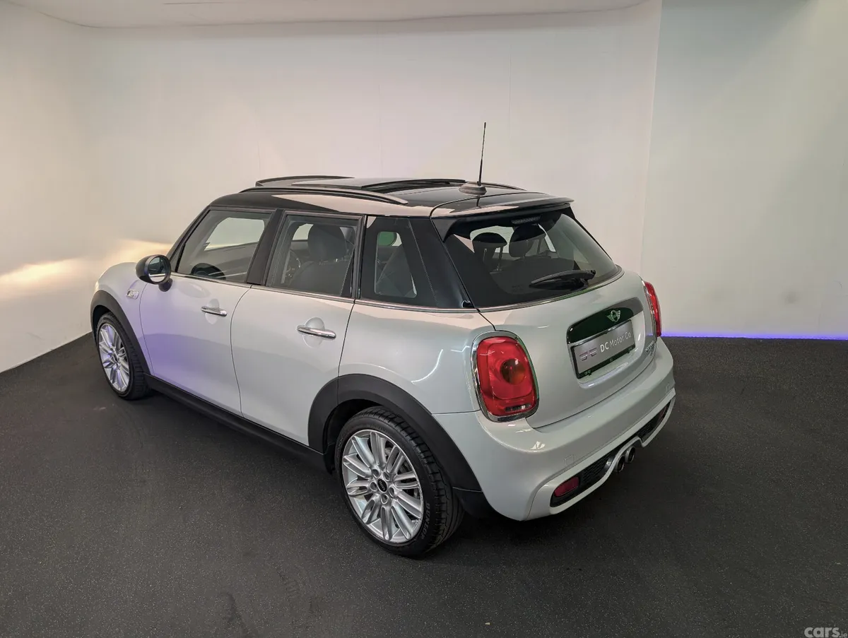 Mini Cooper Estate/Jeep, Diesel, 2015, Silver