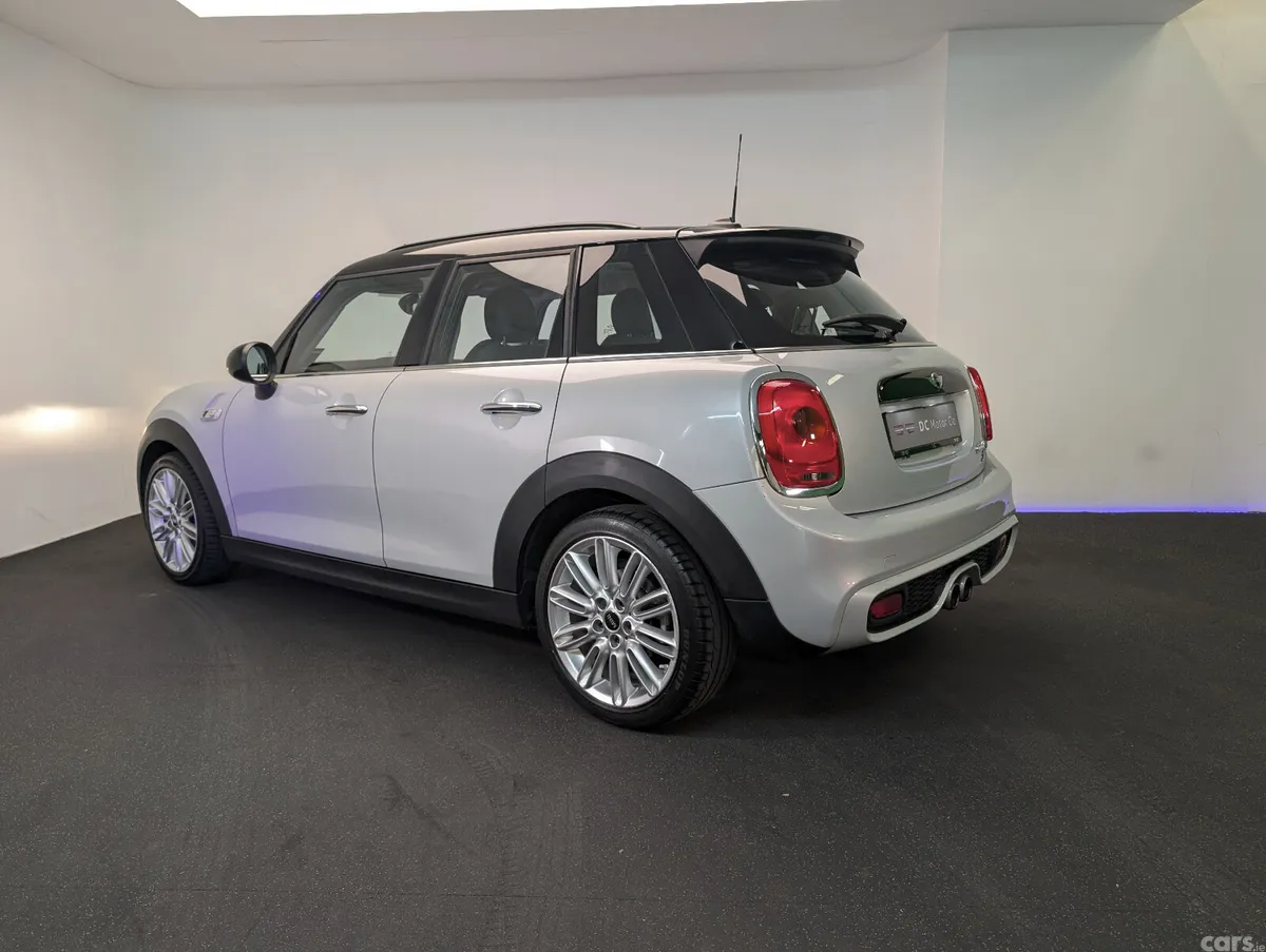 Mini Cooper Estate/Jeep, Diesel, 2015, Silver